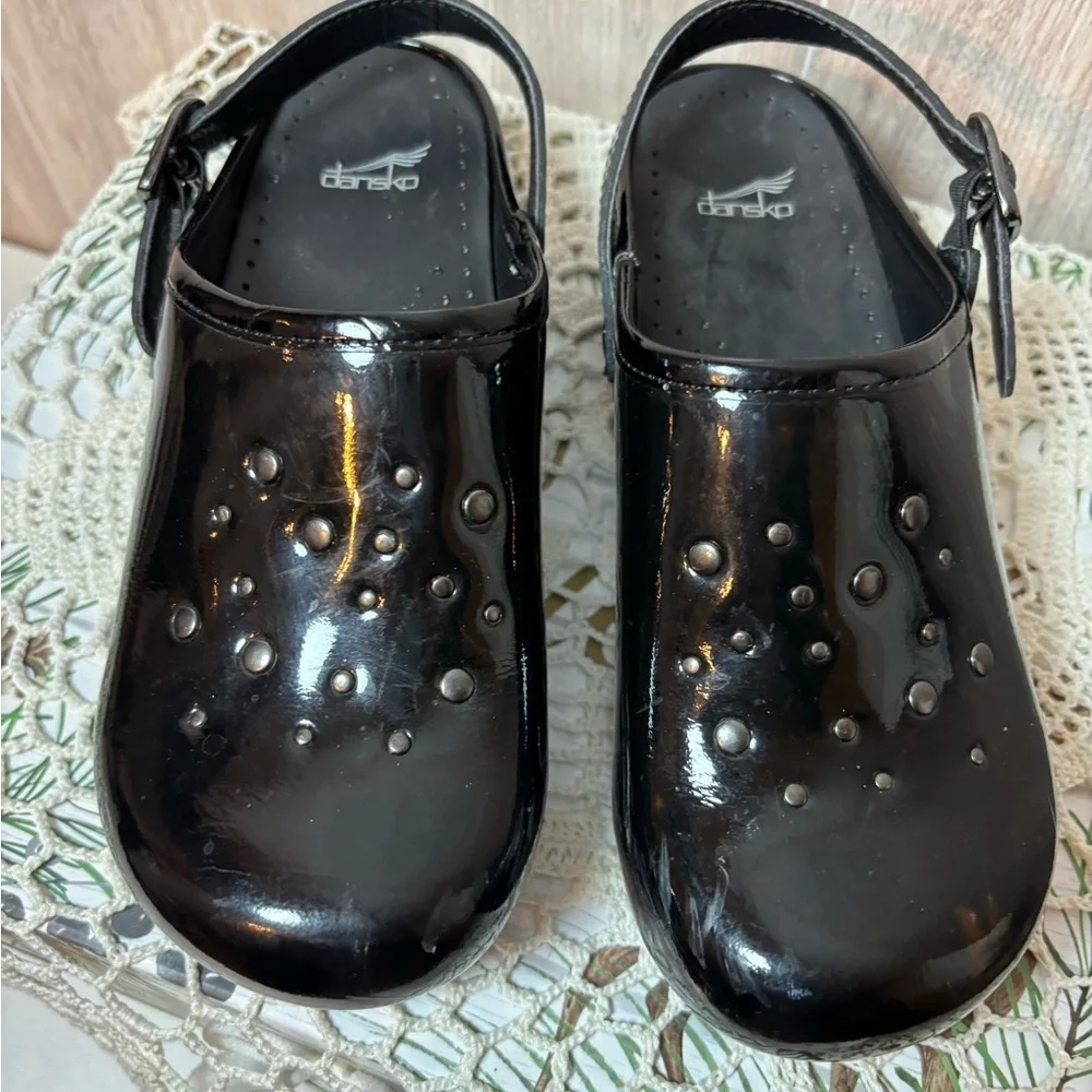 Dansko Jemma Kids Shiny Black Patent Leather Clog Shoes